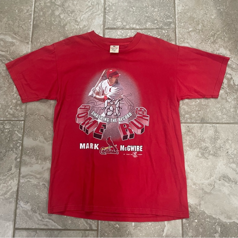 Vintage 1998 Mark McGwire  St. Louis Cardinals Smashing the Record T-Shirt Sz L‎